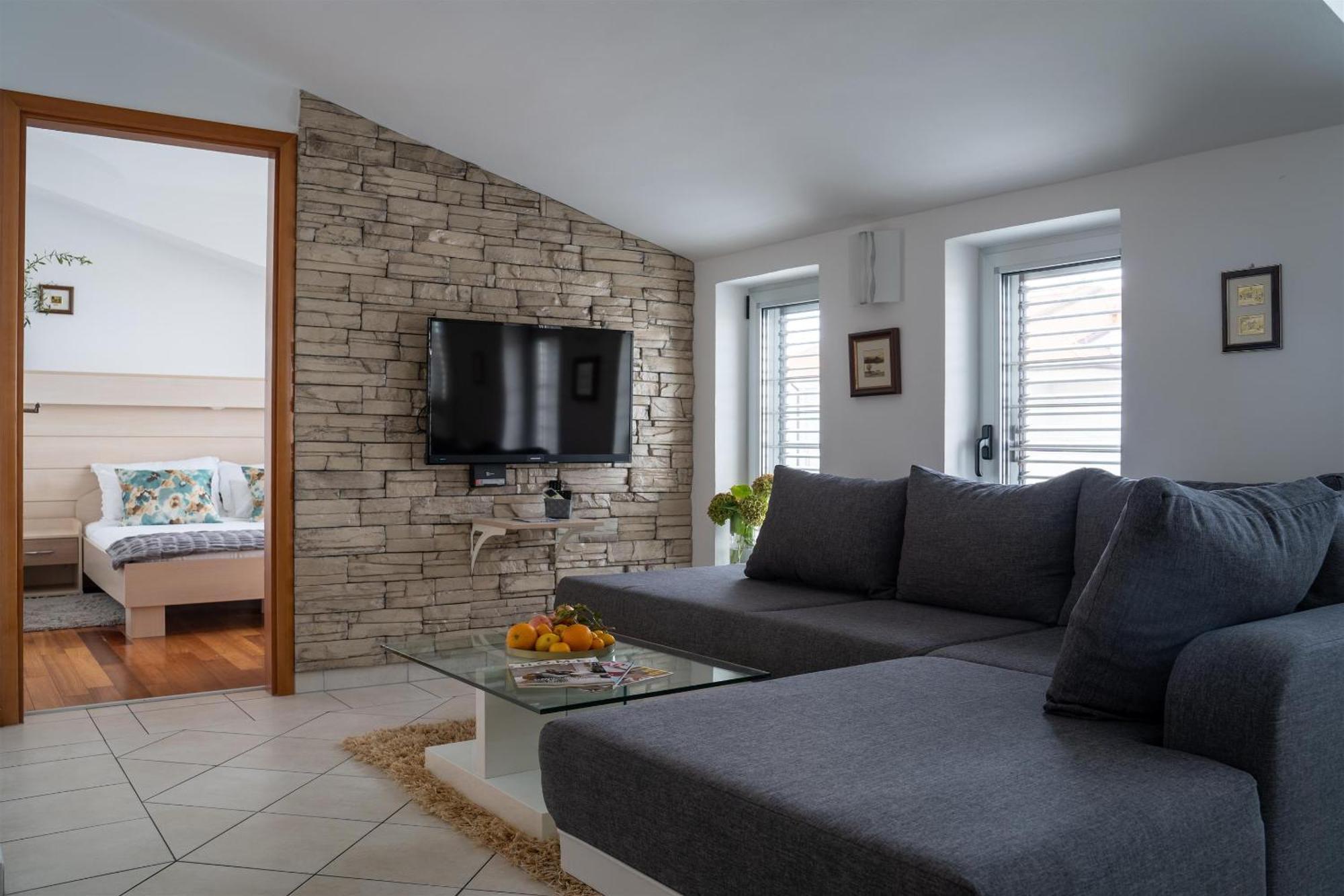 Apartments Valbruna Ρόβινι Εξωτερικό φωτογραφία