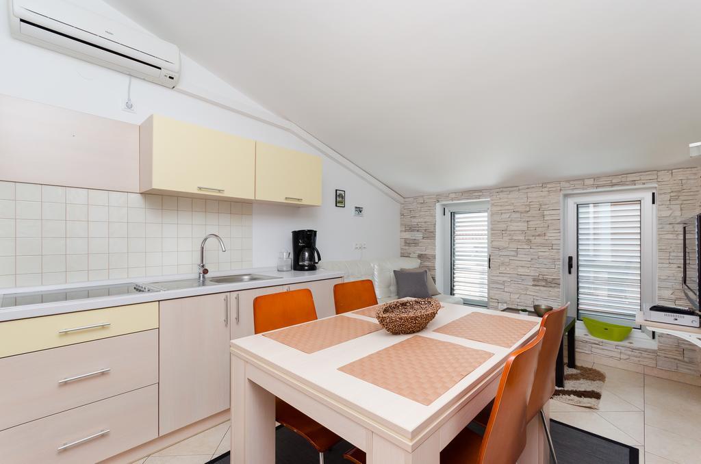 Apartments Valbruna Ρόβινι Εξωτερικό φωτογραφία