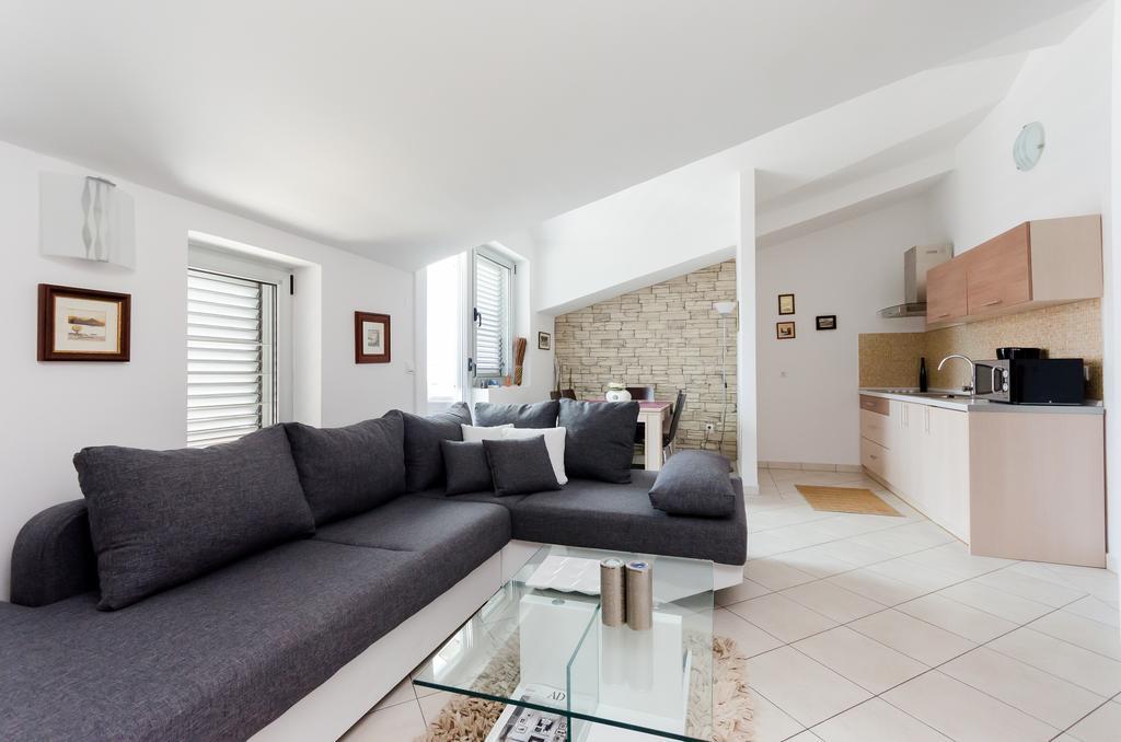 Apartments Valbruna Ρόβινι Εξωτερικό φωτογραφία