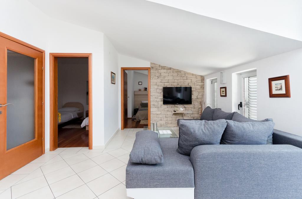 Apartments Valbruna Ρόβινι Εξωτερικό φωτογραφία